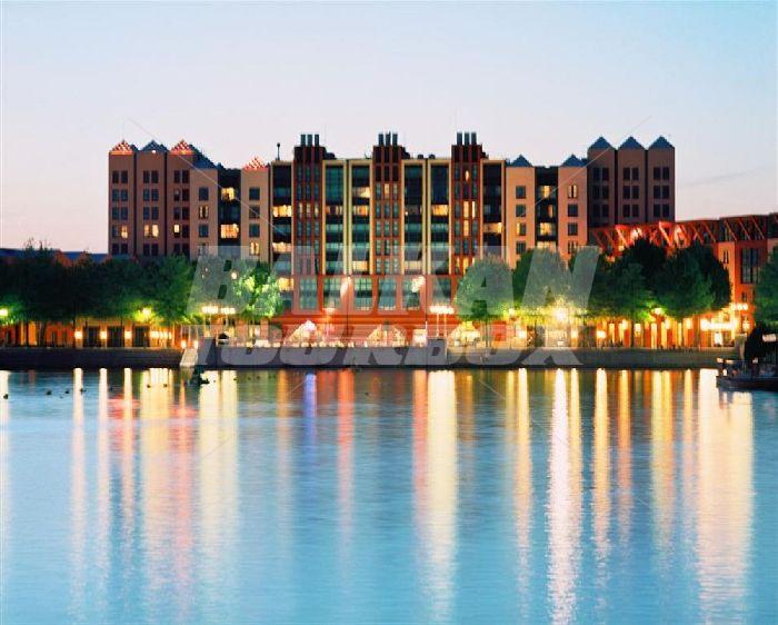 почивка в Disney's Hotel New York