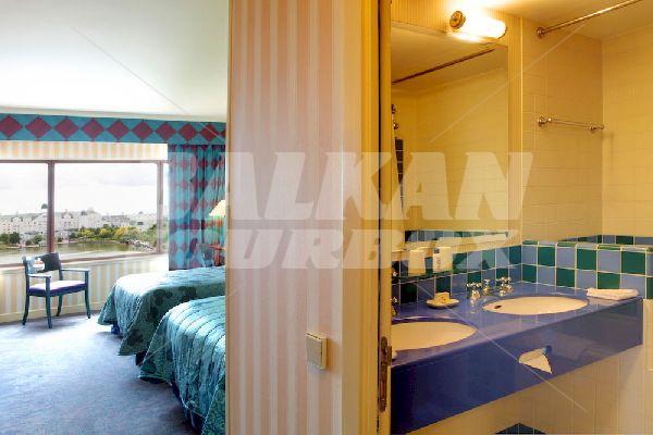 почивка в Disney's Hotel New York