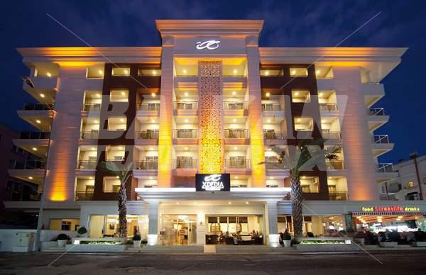 почивка в Xperia Grand Bali