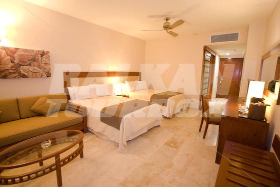 почивка в Grand Riviera Princess