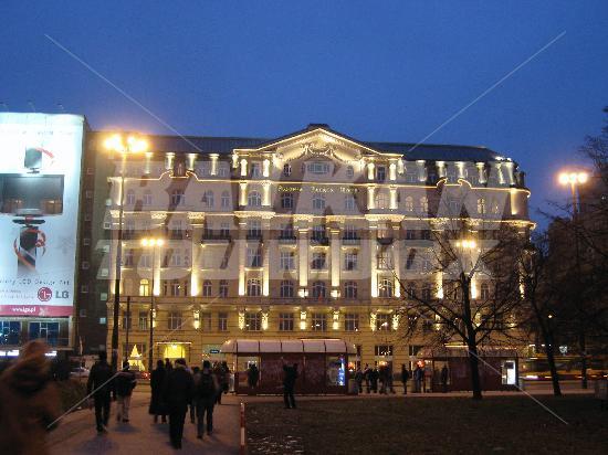 почивка в Polonia Palace