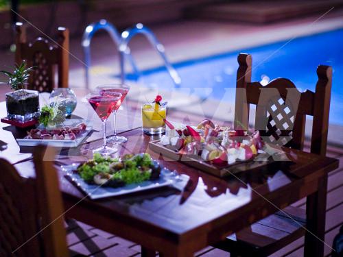 holiday in Caezar Business