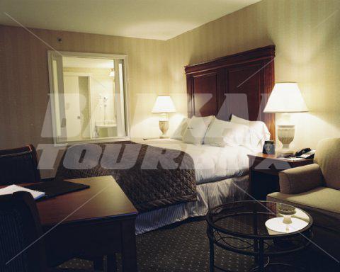 почивка в DoubleTree Fallsview Resort & Spa by Hilton Niagara Falls