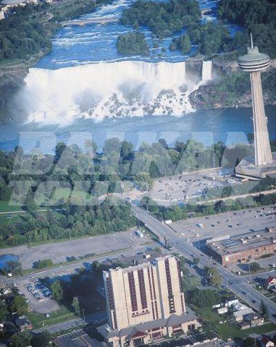 почивка в DoubleTree Fallsview Resort & Spa by Hilton Niagara Falls