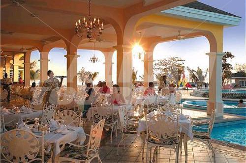holiday in Sunflower Cottages and Villas
