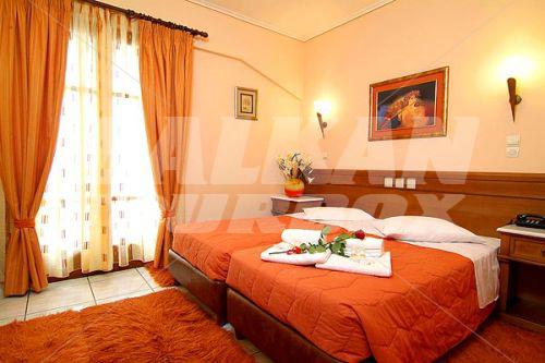 holiday in Fedriades Hotel Delphi