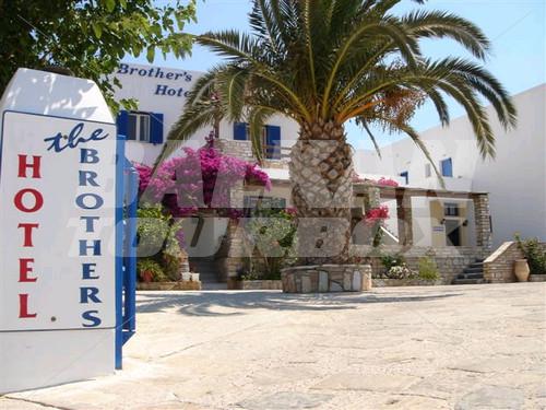 holiday in Brothers Hotel Ios