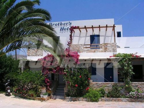 holiday in Brothers Hotel Ios