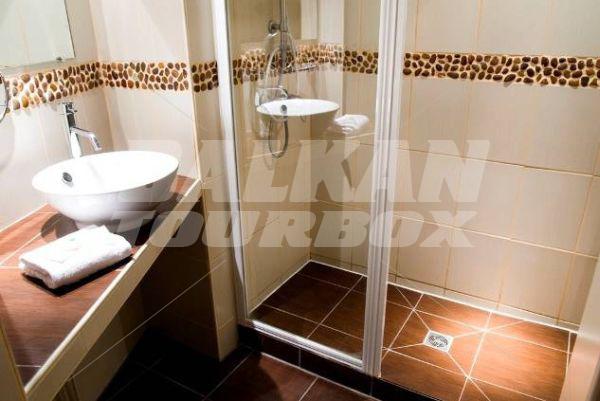 почивка в Timhotel Gaîté Montparnasse