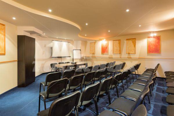 holiday in Green Wood Hotel and Spa