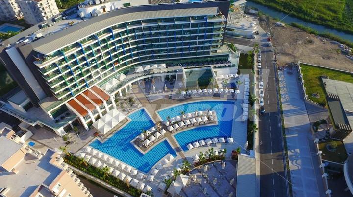 почивка в Wind of Lara Hotel & SPA