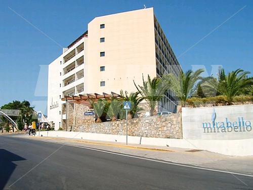 holiday in Wyndham Grand Mirabello Bay