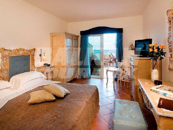 почивка в Colonna Pevero Hotel