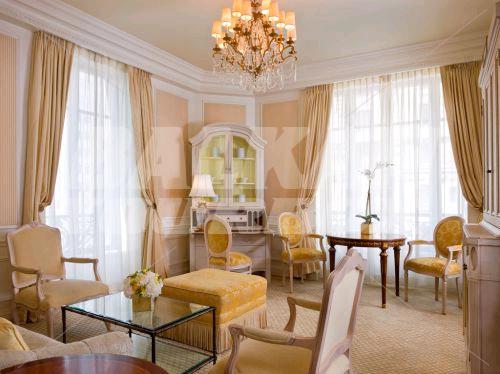 почивка в The St. Regis New York