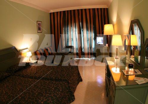 holiday in Le Tivoli