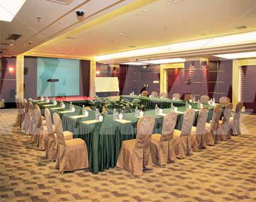 holiday in Grand Royal