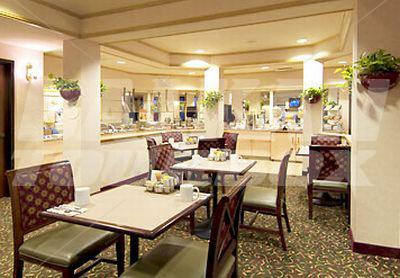 почивка в Courtyard by Marriott Austin South