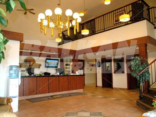 holiday in Days Inn and Conference Center – Bridgewater