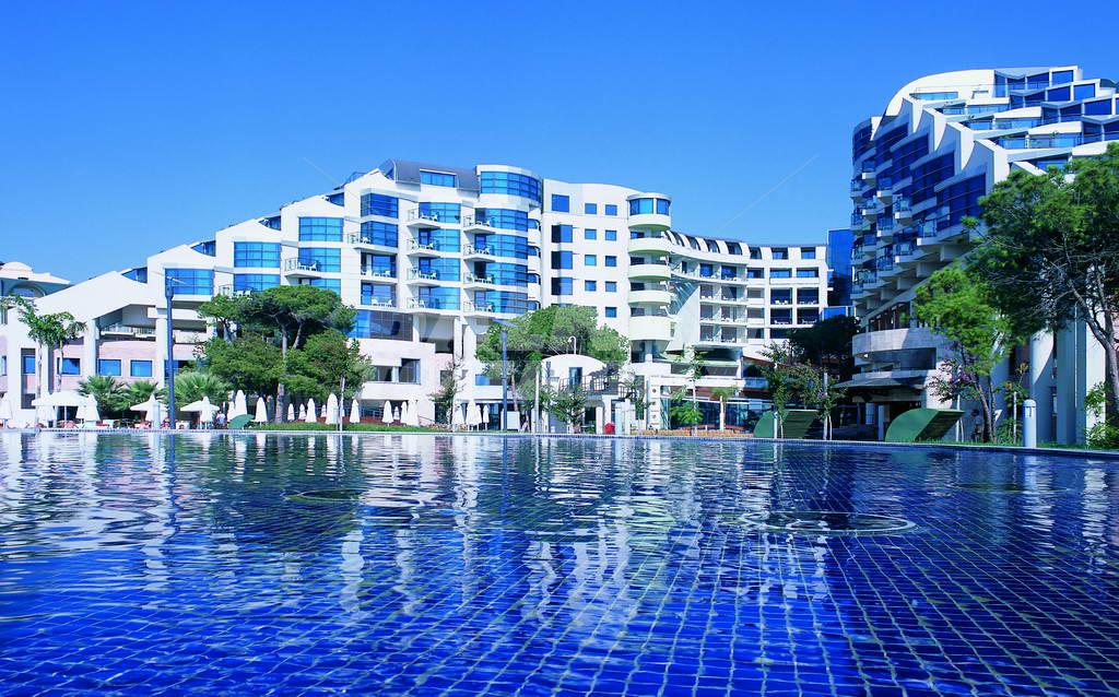 holiday in  Cornelia De Luxe