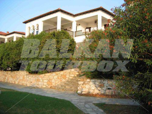 holiday in Toroneos Hotel