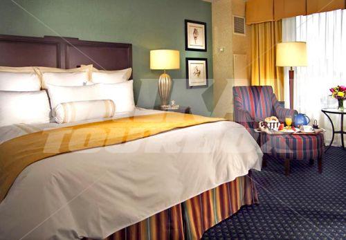 почивка в Louisville Marriott Downtown