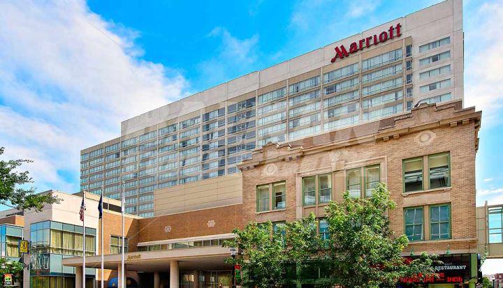 почивка в  Louisville Marriott Downtown