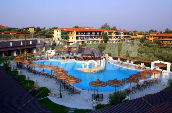 почивка в Athena Pallas Village