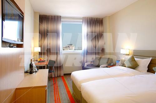 почивка в Grand Beach Tel Aviv