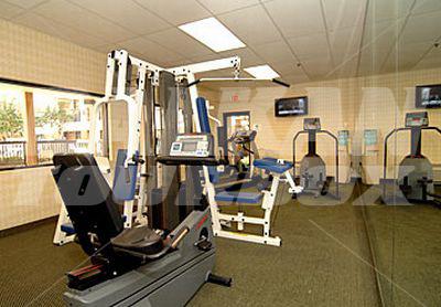 почивка в Courtyard by Marriott Durham Near Duke University/Downtown