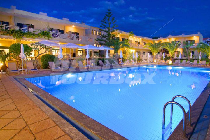 holiday in Solimar Ruby