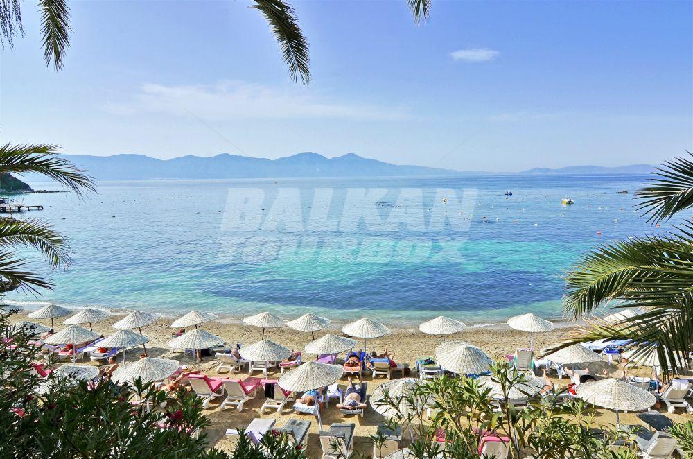 holiday in Grand Blue Sky