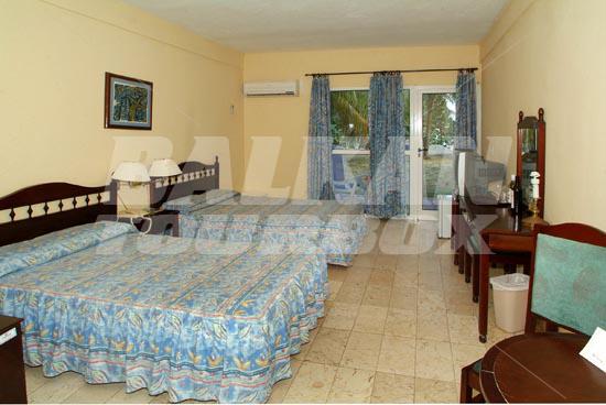 holiday in Club Amigo Marea del Portillo