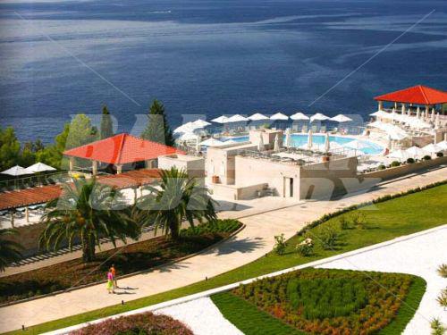 holiday in Radisson Blu Resort & Spa Dubrovnik Sun Gardens