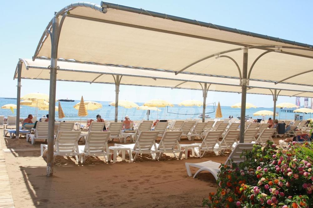 holiday in Annabella Diamond