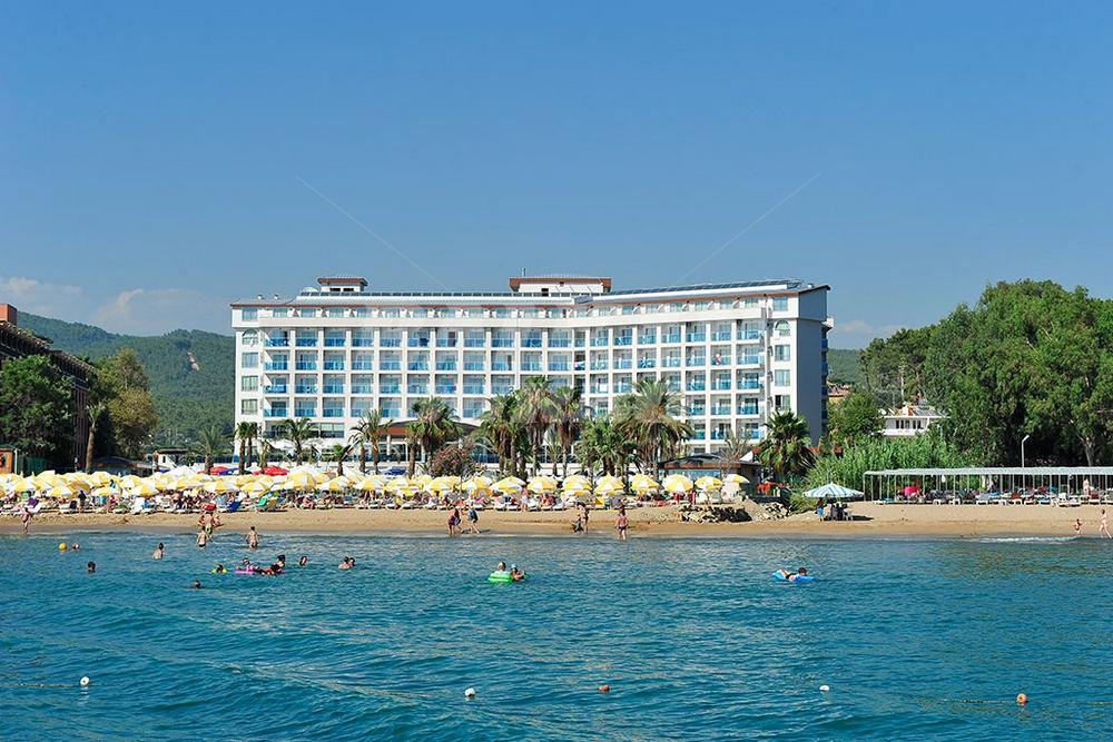 holiday in Annabella Diamond