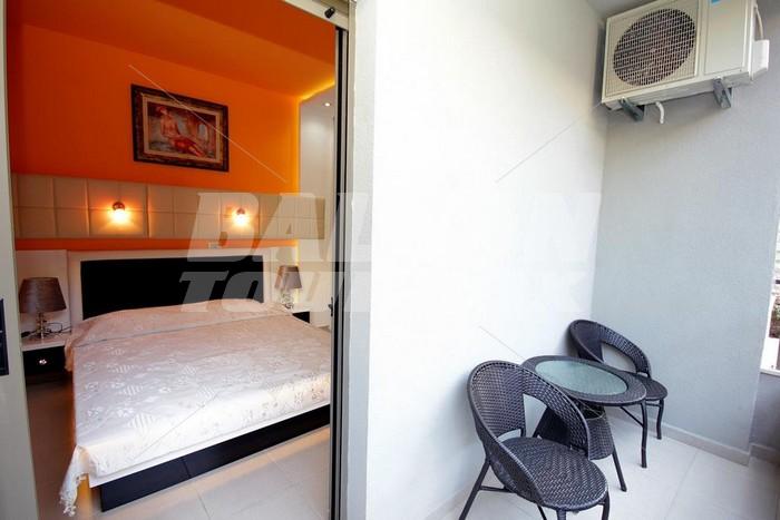holiday in Butua Residence