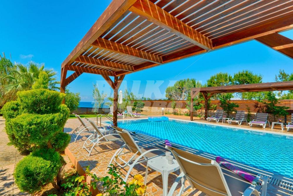 почивка в Villa Sofia - Agios Mattheos