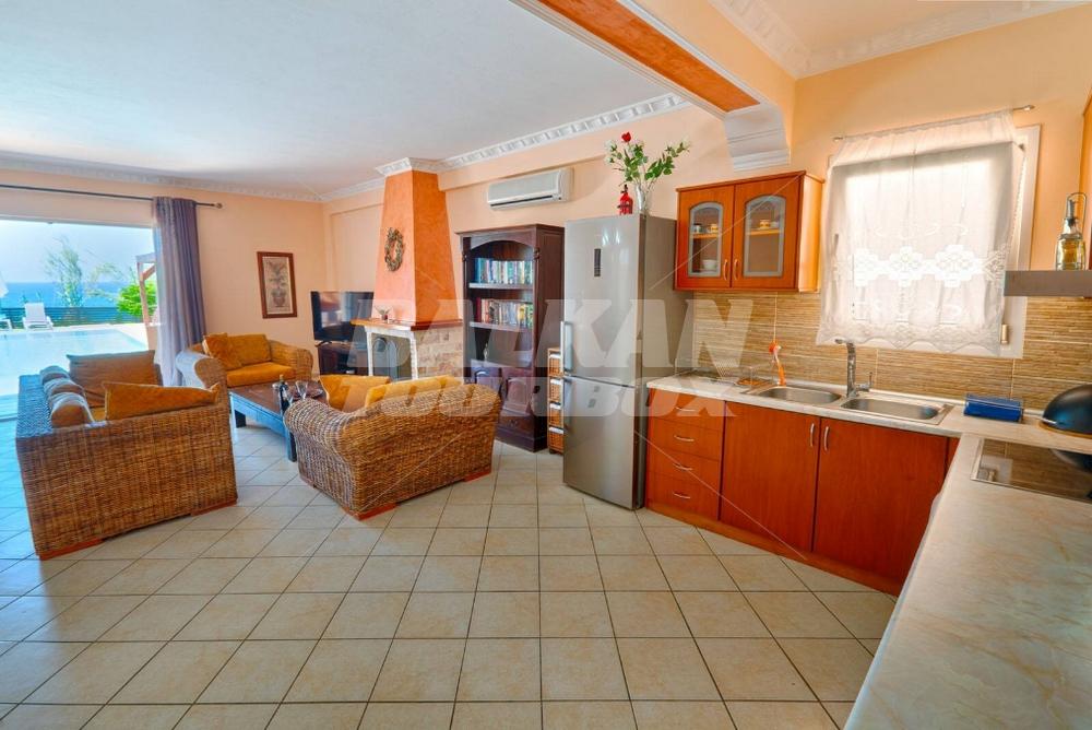почивка в Villa Sofia - Agios Mattheos