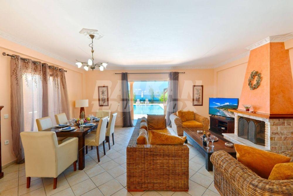 почивка в Villa Sofia - Agios Mattheos
