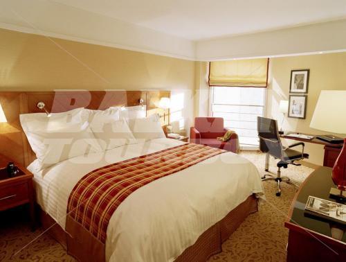 почивка в Marriott Rive Gauche