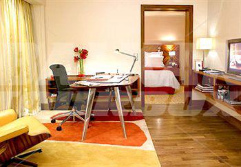 почивка в Marriott Rive Gauche