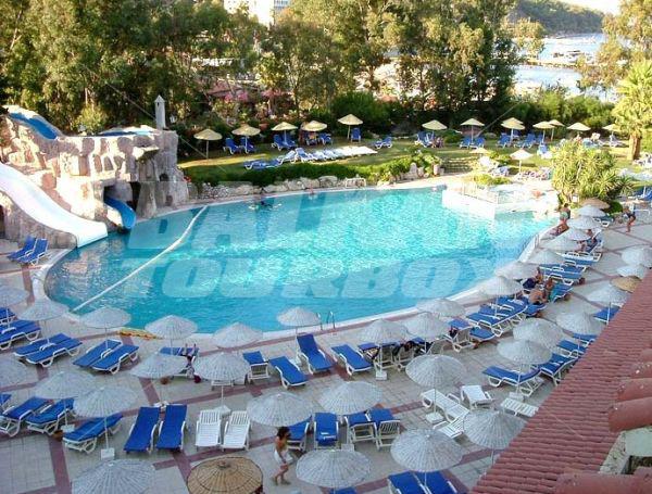 почивка в Marti La Perla