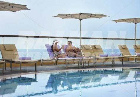почивка в Amwaj Rotana Jumeirah Beach