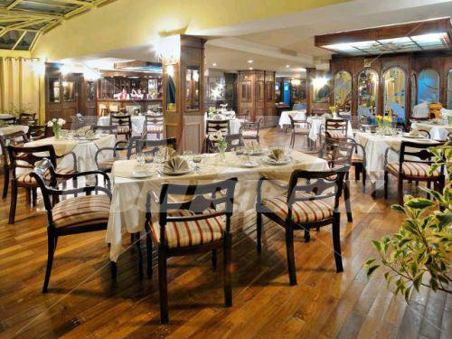 holiday in El Rey Palace