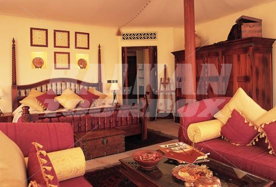 почивка в Al Maha Desert Resort