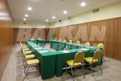 holiday in Holiday Inn Cagliari
