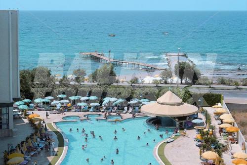 holiday in Grand Kaptan