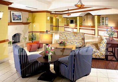 почивка в SpringHill Suites Orlando Lake Buena Vista in Marriott Village