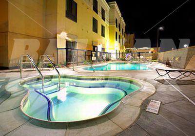 почивка в SpringHill Suites by Marriott Modesto