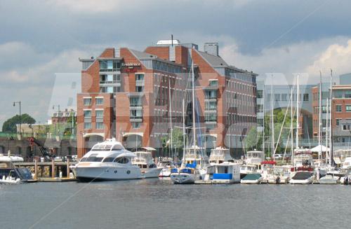 почивка в Residence Inn by Marriott Boston Harbor on Tudor Wharf